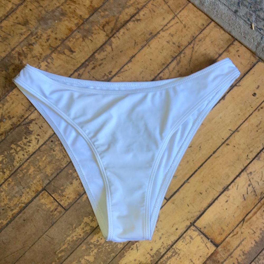 White High-Cut Bikini Bottom Minimalist Swimwear